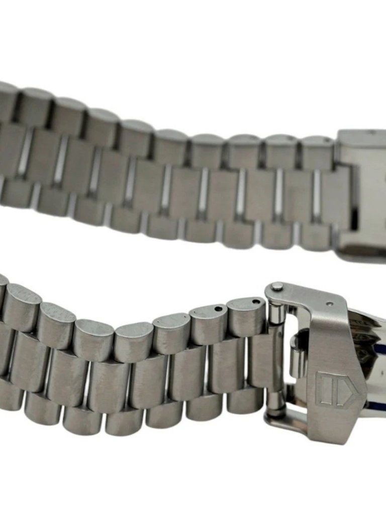 Tag Heuer Midsize 35mm Professional 3000 Series Swiss Quartz Watch Ref: 932.213! — image 3 of 8